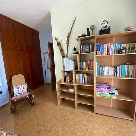 Lydia'S Apartment ลิคชูรี ภายนอก รูปภาพ