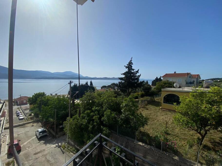 Lydia'S Apartment ลิคชูรี ภายนอก รูปภาพ
